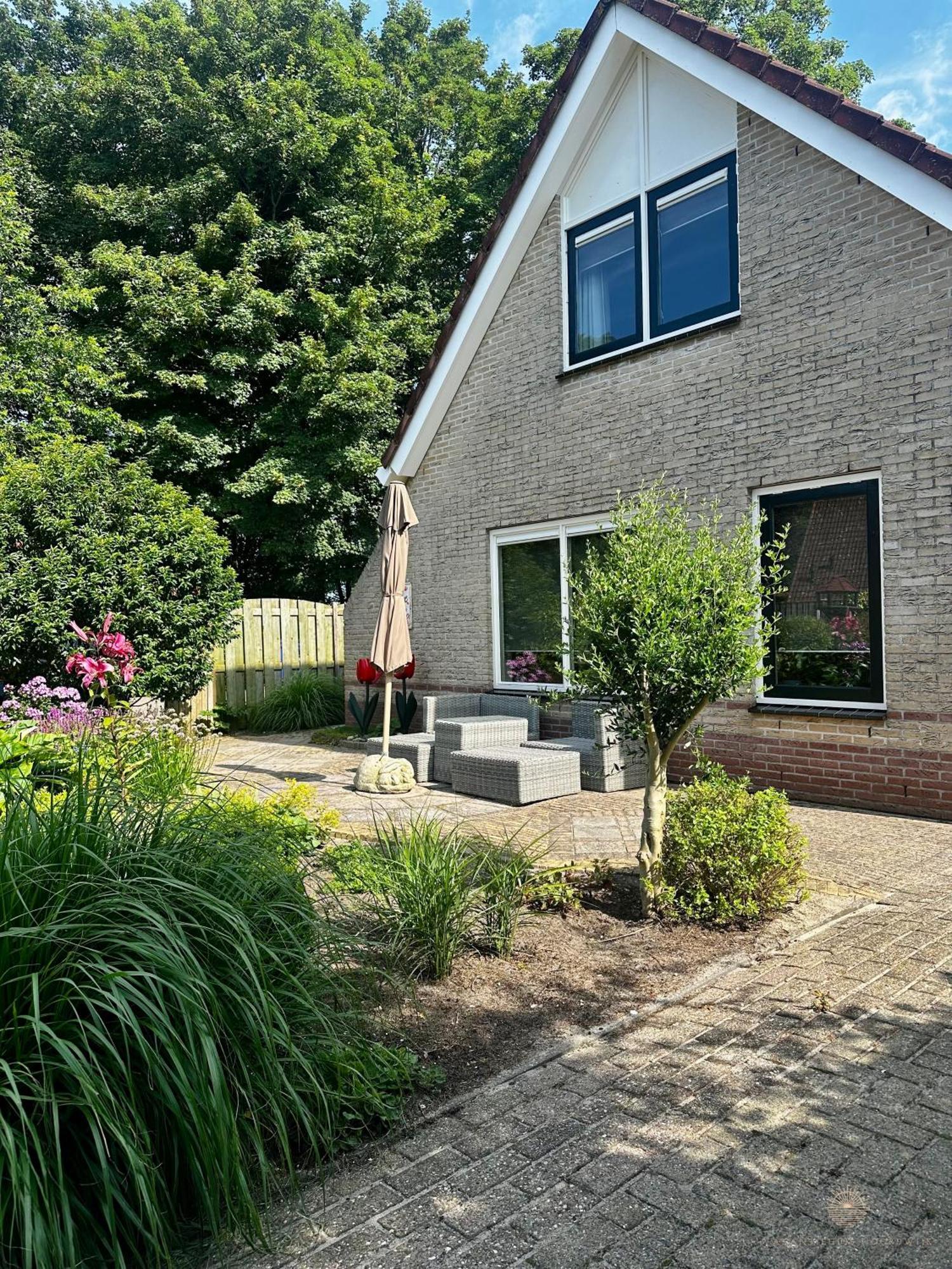 - Tulipa - Vakantiehuis Nabij De Bloembollenvelden, Het Meer En Strand Noordwijkerhout Luaran gambar